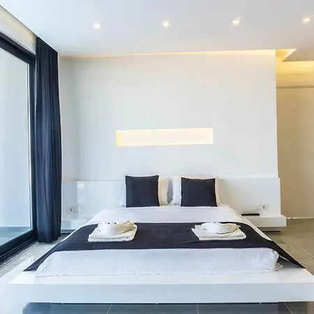 Sira Villa *